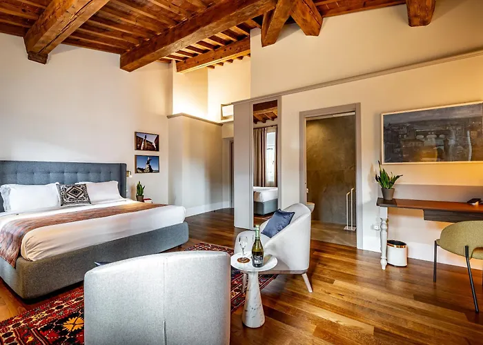 Hotel apartamentowy Dimora Collection - Le Torri - Boutique Luxury - Adults Only Florencja